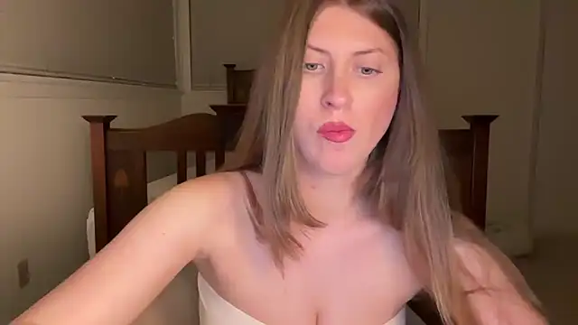 YUMIandbigWOLF online show from March 25, 2026, 2:23 am