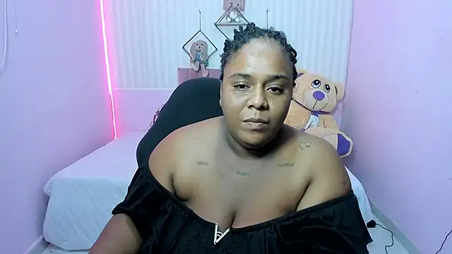 bbw charlote online show from November 5, 2025, 12:19 pm