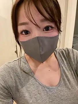 Snapshot of OCHAN___X chatting on October 8, 2025, 7:32 am OCHAN X online show from October 8, 2025, 7:32 am