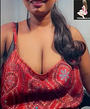 Snapshot of SLteena chatting on October 1, 2025, 3:27 pm SLteena online show from October 1, 2025, 3:27 pm