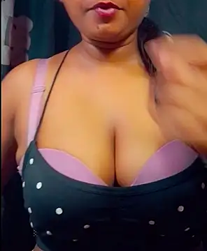 SLteena online show from February 25, 2026, 4:07 pm