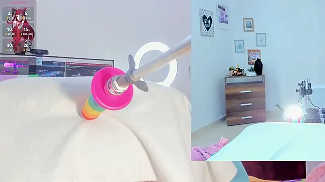 Snapshot of Daki_Ume_ chatting on October 18, 2025, 2:46 am Daki Ume online show from October 18, 2025, 2:46 am