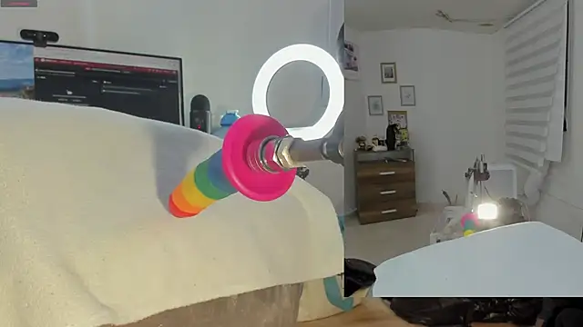 Snapshot of Daki_Ume_ chatting on November 9, 2025, 2:04 am Daki Ume online show from November 9, 2025, 2:04 am