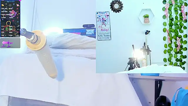 Snapshot of Daki_Ume_ chatting on March 17, 2025, 8:51 am Daki Ume online show from March 17, 2025, 8:51 am