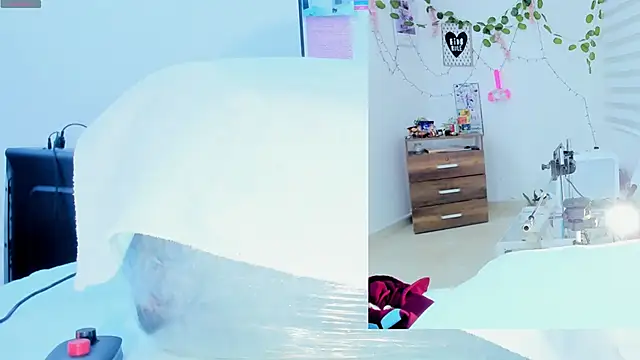 Snapshot of Daki_Ume_ chatting on November 29, 2025, 2:23 am Daki Ume online show from November 29, 2025, 2:23 am