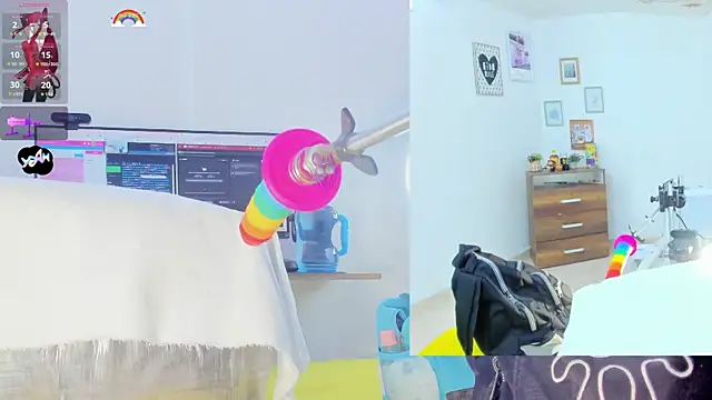 Snapshot of Daki_Ume_ chatting on November 19, 2025, 2:33 am Daki Ume online show from November 19, 2025, 2:33 am