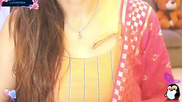  Blue Ruubyy  online show from February 3, 2026, 11:37 am