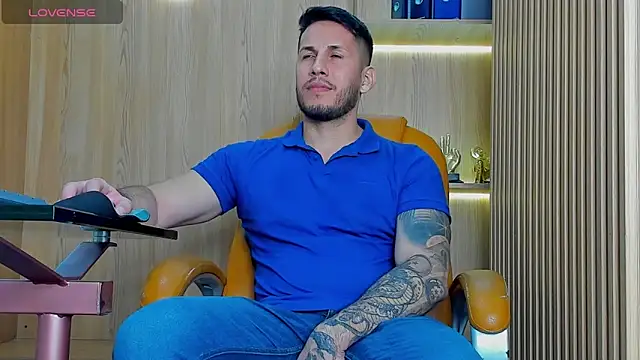 Snapshot of George_Diesell chatting on February 16, 2026, 10:29 pm George Diesell online show from February 16, 2026, 10:29 pm