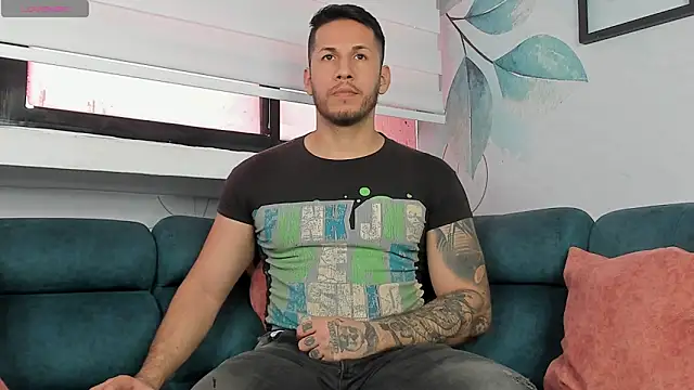 Snapshot of George_Diesell chatting on February 21, 2026, 8:55 pm George Diesell online show from February 21, 2026, 8:55 pm