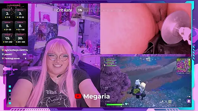 Snapshot of MegariaB chatting on February 9, 2025, 7:37 am MegariaB online show from February 9, 2025, 7:37 am