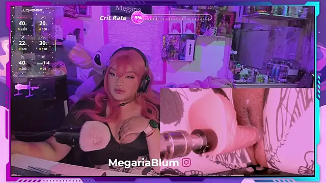 Snapshot of MegariaB chatting on September 19, 2025, 3:32 am MegariaB online show from September 19, 2025, 3:32 am