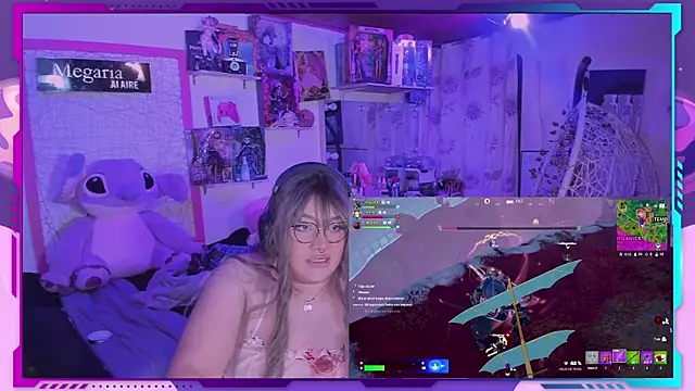 Snapshot of MegariaB chatting on February 8, 2025, 7:37 am MegariaB online show from February 8, 2025, 7:37 am