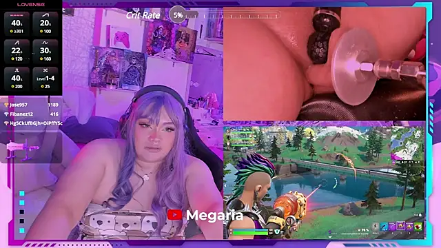 Snapshot of MegariaB chatting on March 8, 2025, 7:27 am MegariaB online show from March 8, 2025, 7:27 am