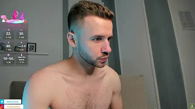 EnriqueBarberry online show from November 3, 2025, 6:18 am