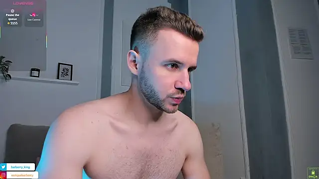 EnriqueBarberry online show from November 6, 2025, 6:28 am