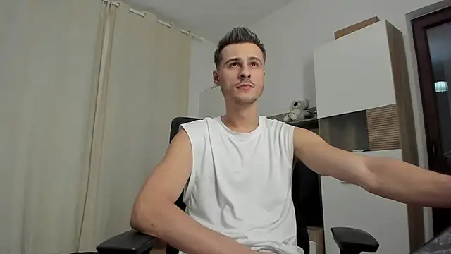 Snapshot of Jimmymorello chatting on September 26, 2025, 6:59 pm Jimmymorello online show from September 26, 2025, 6:59 pm