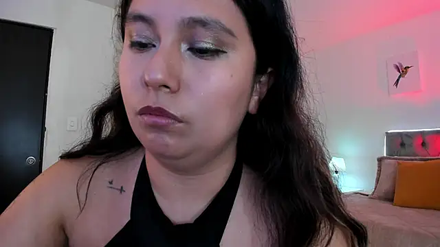  Natalie18 online show from October 26, 2025, 9:26 pm