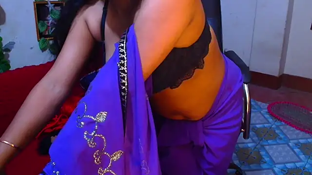 SnoowForYou online show from March 31, 2026, 12:23 am