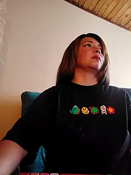 Snapshot of Devil_Sara chatting on October 26, 2025, 1:00 pm Devil Sara online show from October 26, 2025, 1:00 pm