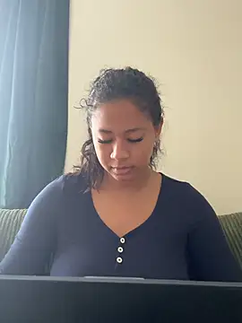 Snapshot of VanessaBling chatting on February 19, 2026, 4:59 pm VanessaBling online show from February 19, 2026, 4:59 pm