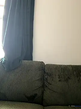 Snapshot of VanessaBling chatting on December 20, 2025, 3:48 pm VanessaBling online show from December 20, 2025, 3:48 pm