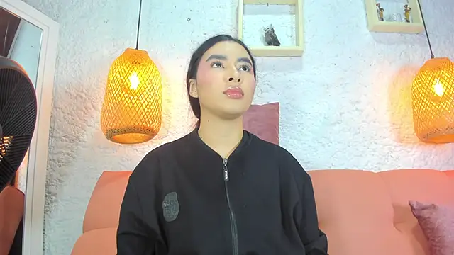 emiily s online show from November 29, 2025, 12:05 pm