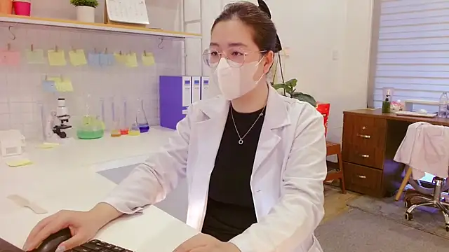 Alisa Hotfeeling online show from February 25, 2025, 2:25 am