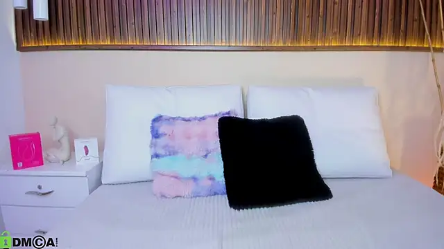 celeste wayne online show from April 5, 2026, 2:24 pm