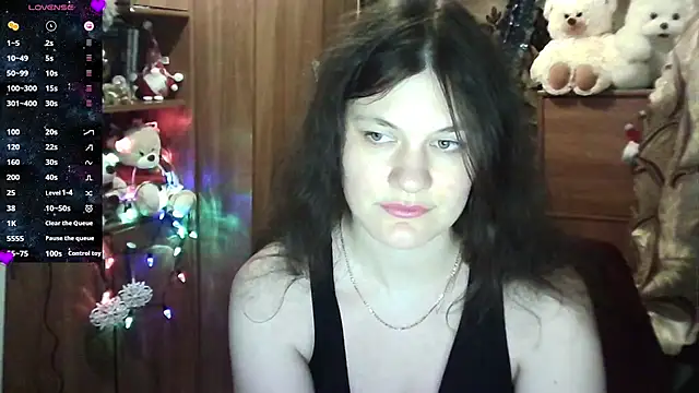 Flower Jas online show from January 13, 2025, 7:53 pm