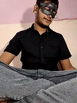 Dusky Aarav online show from December 15, 2025, 9:26 am