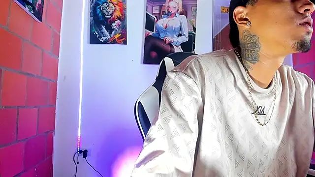 Liam lee online show from March 13, 2026, 12:04 am