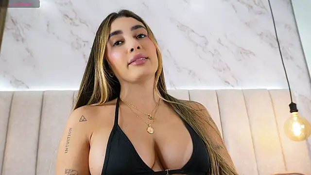 Snapshot of Annyy_Rosse chatting on March 30, 2026, 5:53 am Annyy Rosse online show from March 30, 2026, 5:53 am