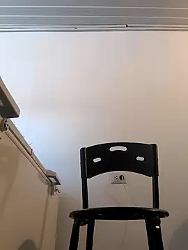 Snapshot of Francesca_ferrari chatting on December 16, 2025, 8:57 pm Francesca ferrari online show from December 16, 2025, 8:57 pm