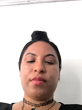 Snapshot of Francesca_ferrari chatting on December 5, 2025, 8:06 pm Francesca ferrari online show from December 5, 2025, 8:06 pm