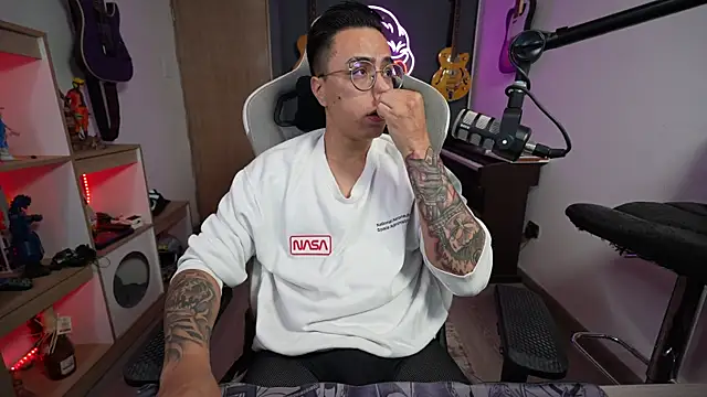 granxarma960 online show from November 21, 2025, 5:17 am