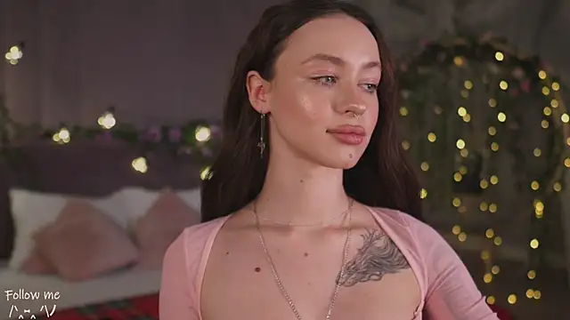 Snapshot of Meow_Nancy chatting on February 21, 2025, 9:02 am Meow Nancy online show from February 21, 2025, 9:02 am