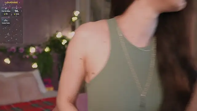 Snapshot of Meow_Nancy chatting on February 4, 2025, 5:21 am Meow Nancy online show from February 4, 2025, 5:21 am