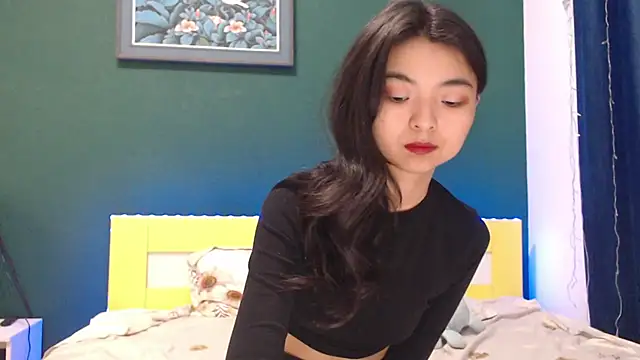 Snapshot of Shy_Kira chatting on January 12, 2026, 10:22 am Shy Kira online show from January 12, 2026, 10:22 am