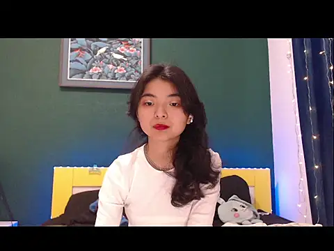 Snapshot of Shy_Kira chatting on January 9, 2026, 10:33 am Shy Kira online show from January 9, 2026, 10:33 am