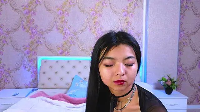 Snapshot of Shy_Kira chatting on January 22, 2025, 1:11 pm Shy Kira online show from January 22, 2025, 1:11 pm