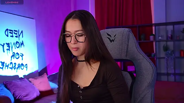 LanaBaker online show from April 16, 2026, 3:07 am