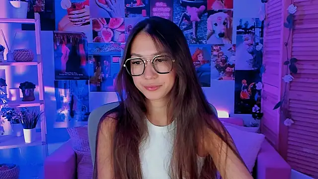 LanaBaker online show from March 19, 2025, 2:48 am