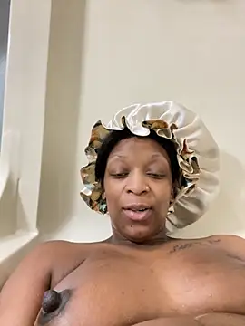 Snapshot of KLoveeee chatting on November 30, 2025, 8:09 pm KLoveeee online show from November 30, 2025, 8:09 pm