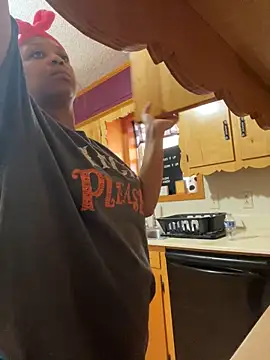 Snapshot of KLoveeee chatting on January 23, 2025, 6:56 pm KLoveeee online show from January 23, 2025, 6:56 pm