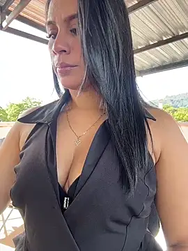 Sofia Convers online show from April 12, 2026, 1:36 pm