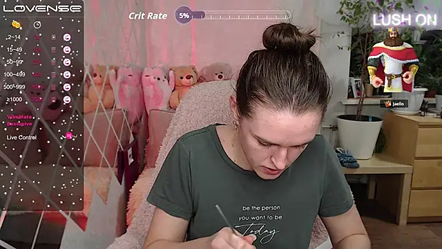 Snapshot of Bella__Swoon chatting on October 25, 2025, 3:45 pm Bella Swoon online show from October 25, 2025, 3:45 pm