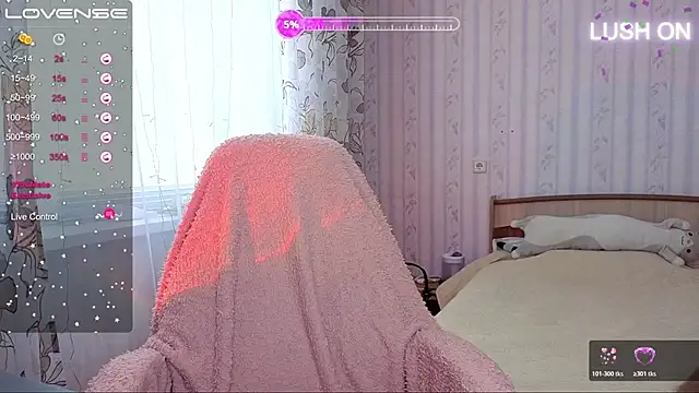 Snapshot of Bella__Swoon chatting on March 28, 2026, 6:14 am Bella Swoon online show from March 28, 2026, 6:14 am