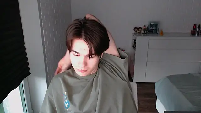 MarkusDean online show from October 4, 2025, 2:35 am