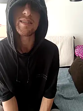 Snapshot of Kaue007 chatting on November 5, 2025, 3:15 pm Kaue007 online show from November 5, 2025, 3:15 pm