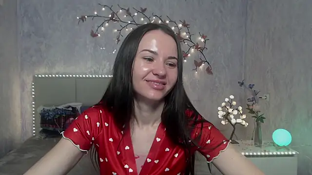 Snapshot of KaraCriegs chatting on March 22, 2026, 7:04 pm KaraCriegs online show from March 22, 2026, 7:04 pm